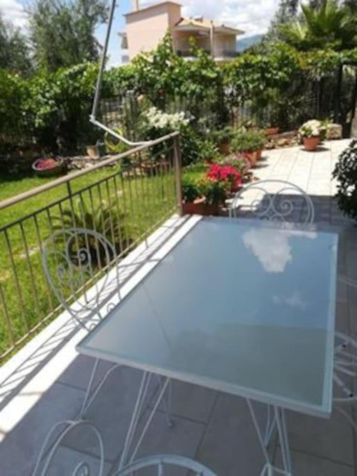 Apartament Garden Kalamata Zewnętrze zdjęcie