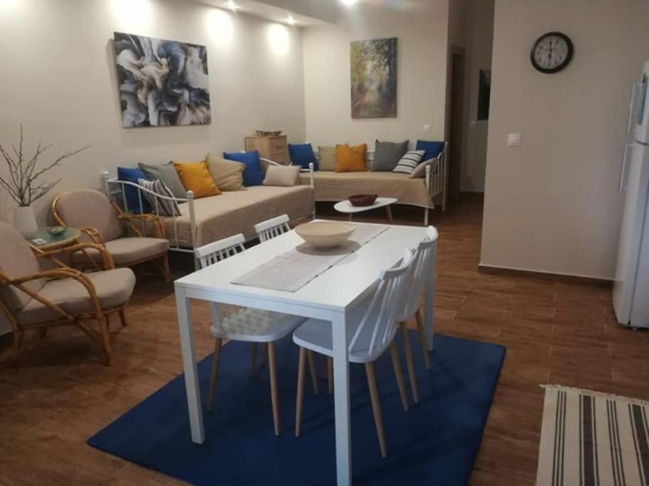 Apartament Garden Kalamata Zewnętrze zdjęcie